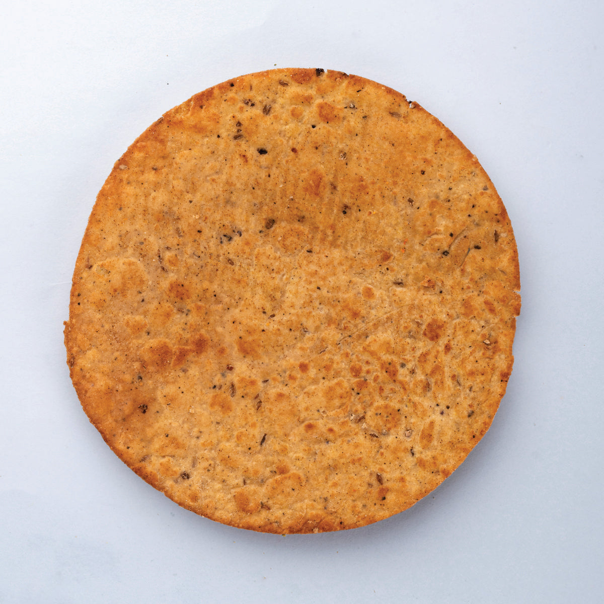 Garlic-flavoured khakhra by Heerson. Thin & crispy wheat snack.
