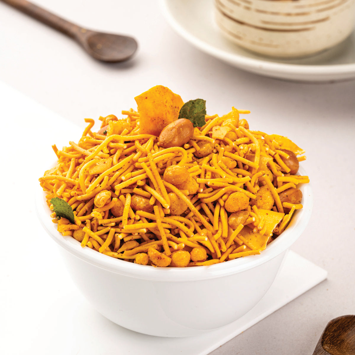 Heerson Garlic Mixture. Crunchy roasted peanuts and noodles.
