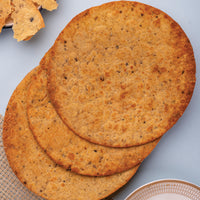 Heerson Lahasun Khakhra. Premium garlic khakhra.
